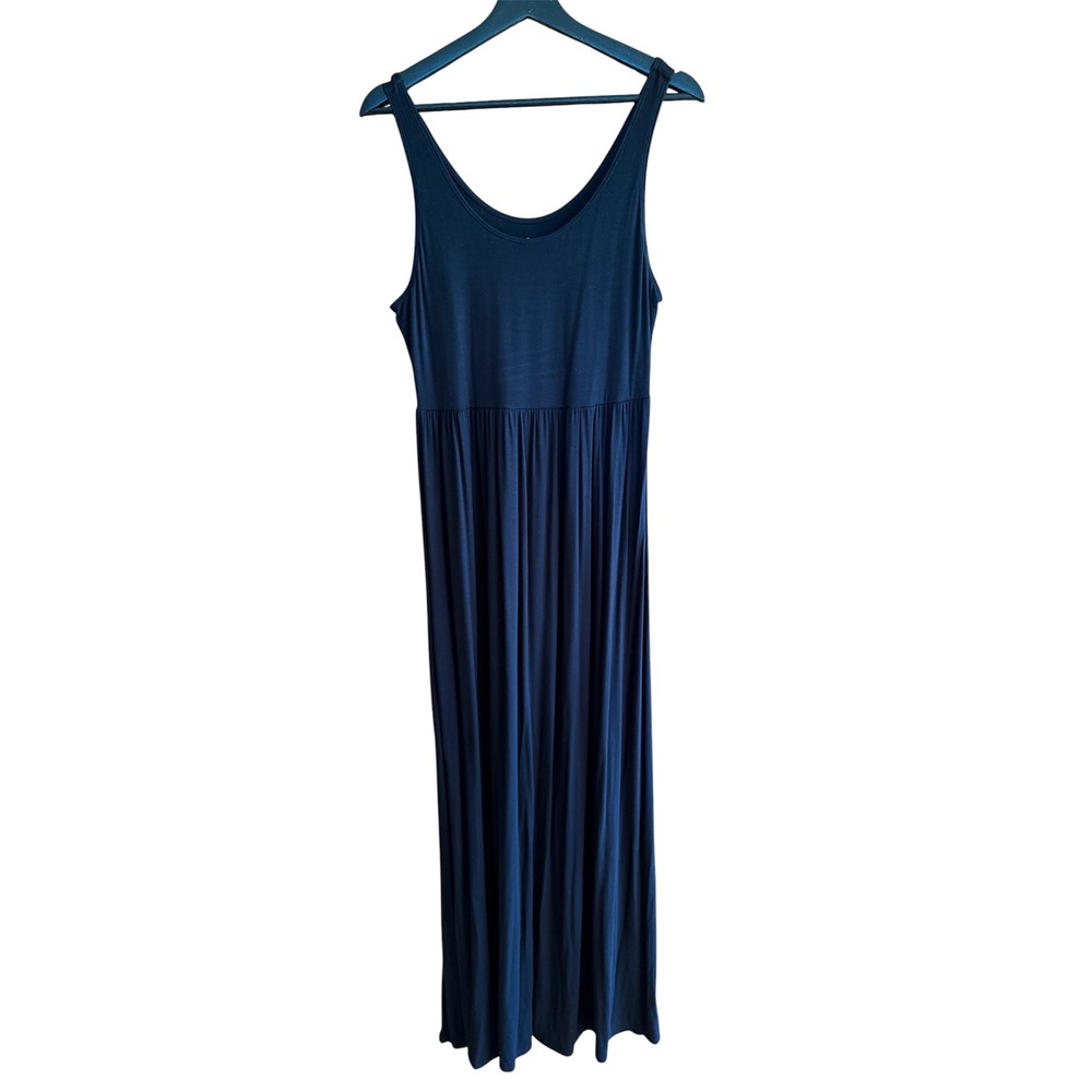 SO Womens M Scoop Neck Sleeveless Maxi Dress Black Luxe NWT